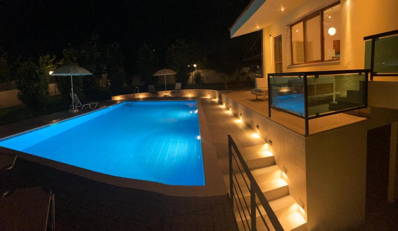 Serenity House Epanomi Exterior photo